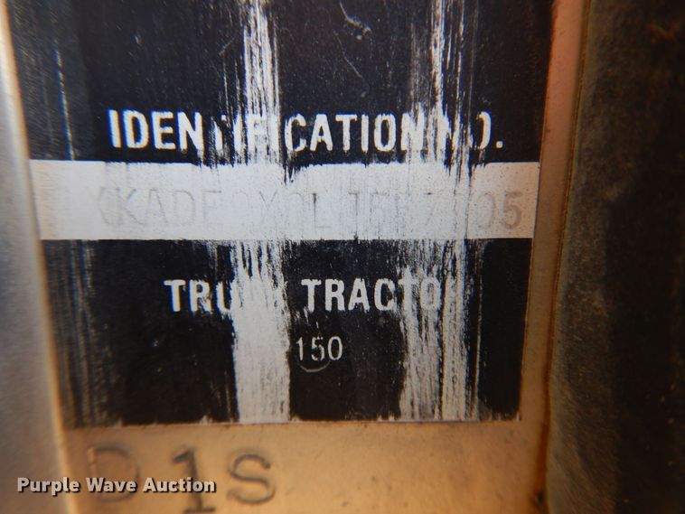 image for item DK4354 1990 Kenworth W900  semi truck