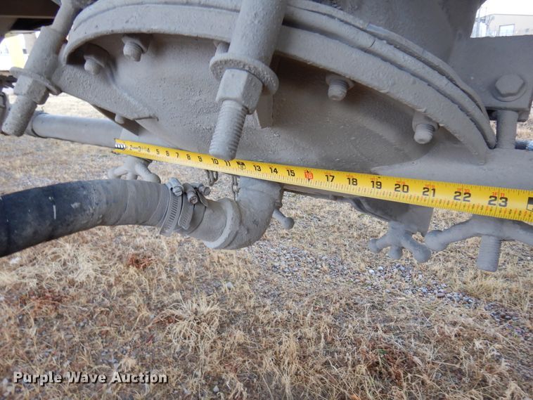 image for item DK4356 1981 Fruehauf  pneumatic dry bulk trailer