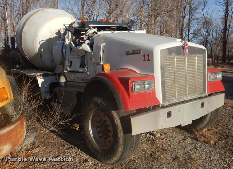 image for item DK7262 2014 Kenworth W900  ready mix truck