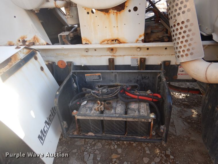 image for item DK7262 2014 Kenworth W900  ready mix truck