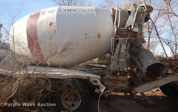 image for item DK7262 2014 Kenworth W900  ready mix truck