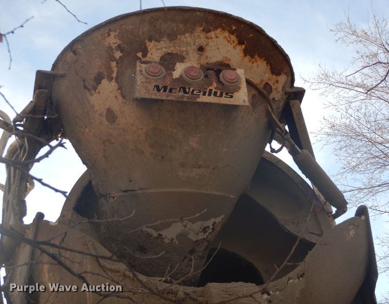 image for item DK7262 2014 Kenworth W900  ready mix truck