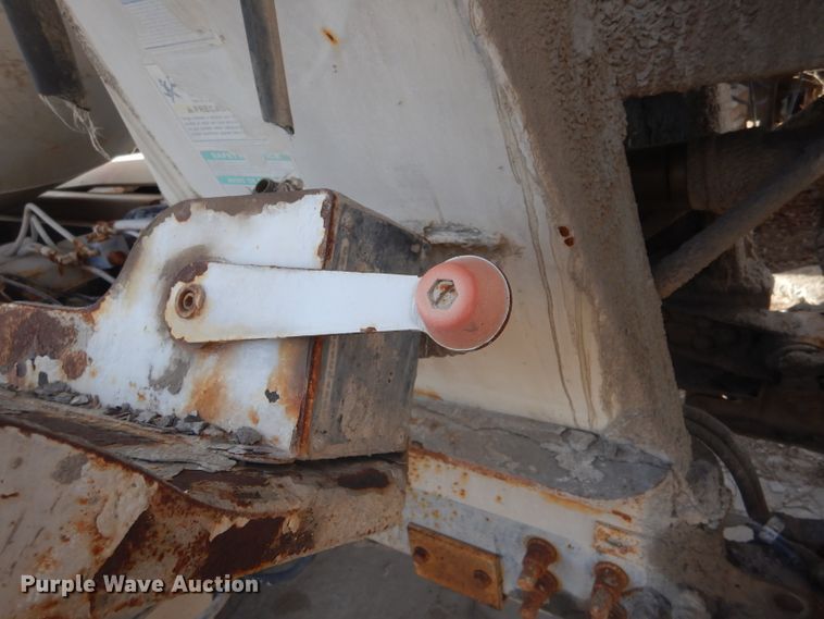 image for item DK7262 2014 Kenworth W900  ready mix truck