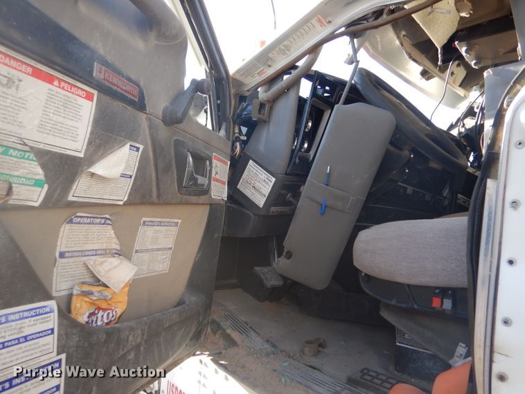 image for item DK7262 2014 Kenworth W900  ready mix truck