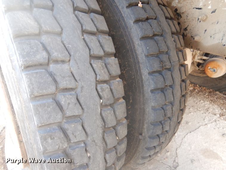 image for item DK7262 2014 Kenworth W900  ready mix truck