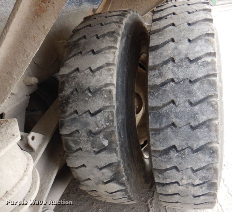 image for item DN1445 2006 Kenworth W900S  ready mix truck