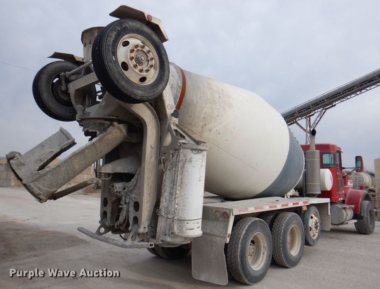 image for item DN1446 2005 Kenworth W900S  ready mix truck