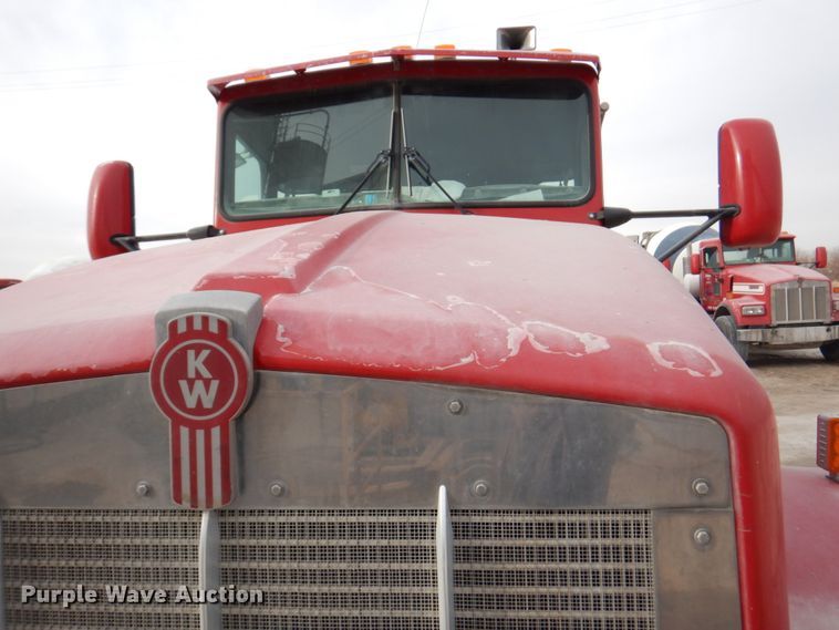 image for item DN1446 2005 Kenworth W900S  ready mix truck
