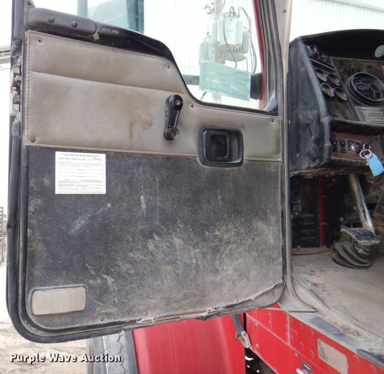 image for item DN1446 2005 Kenworth W900S  ready mix truck