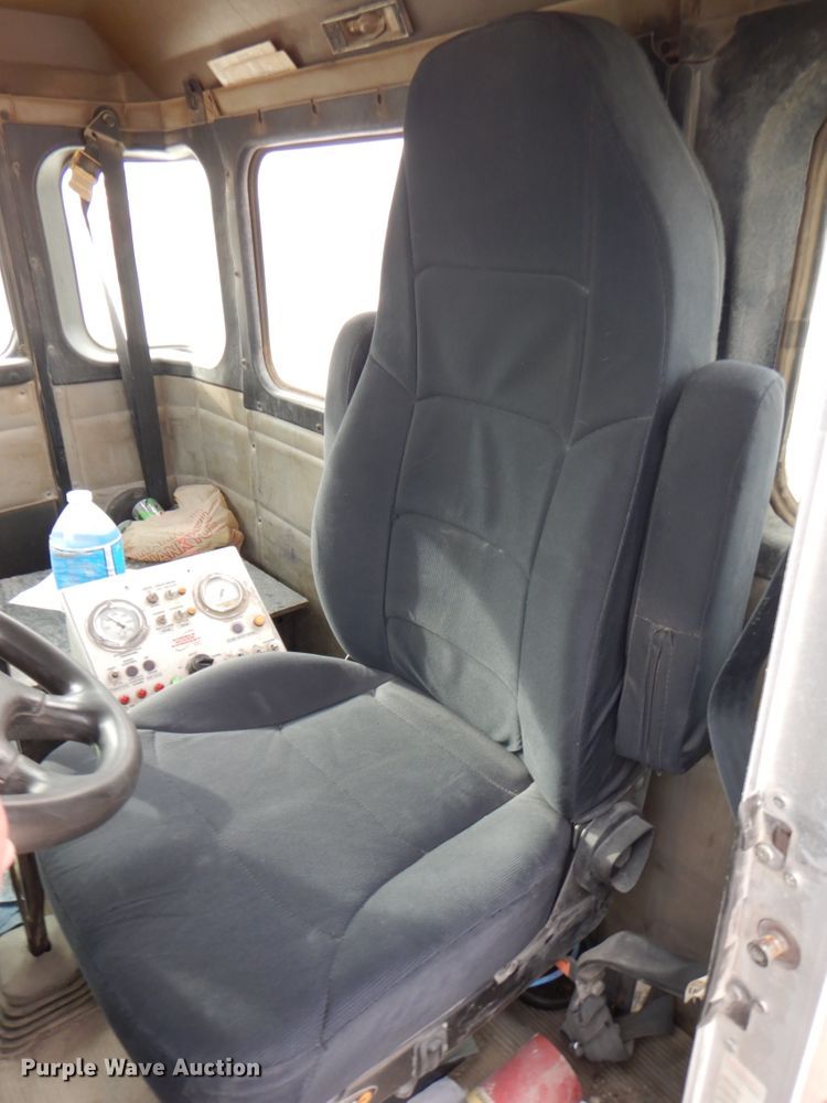 image for item DN1446 2005 Kenworth W900S  ready mix truck