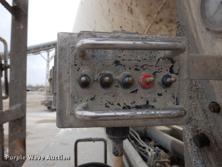 image for item DN1446 2005 Kenworth W900S  ready mix truck