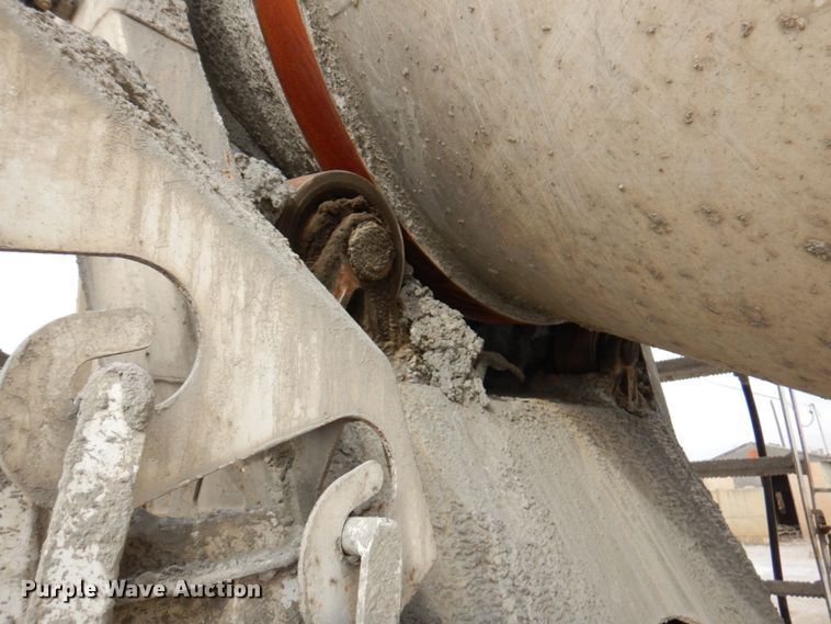 image for item DN1446 2005 Kenworth W900S  ready mix truck