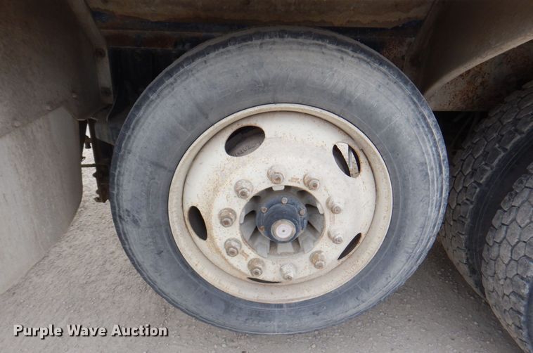 image for item DN1446 2005 Kenworth W900S  ready mix truck