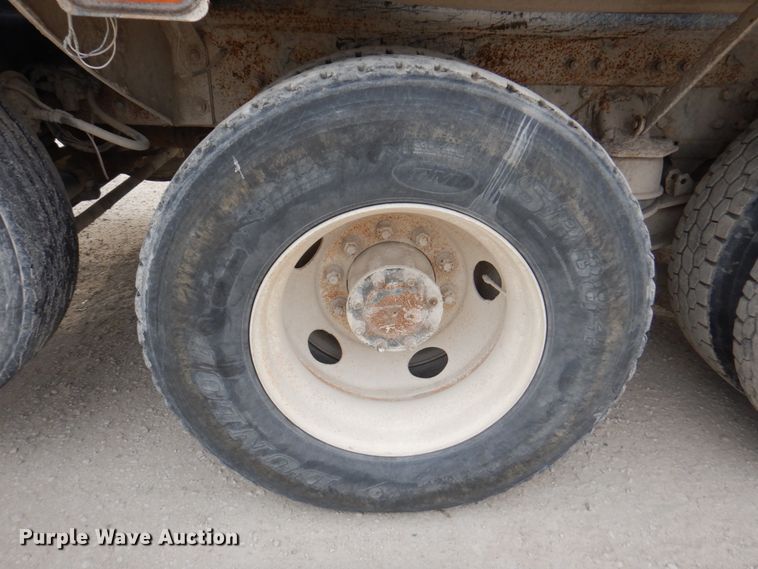 image for item DN1446 2005 Kenworth W900S  ready mix truck