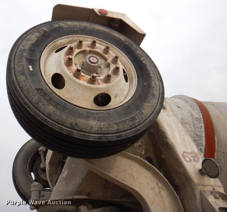 image for item DN1446 2005 Kenworth W900S  ready mix truck