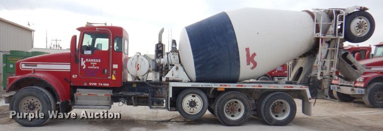 image for item DN1447 2005 Kenworth W900S  ready mix truck