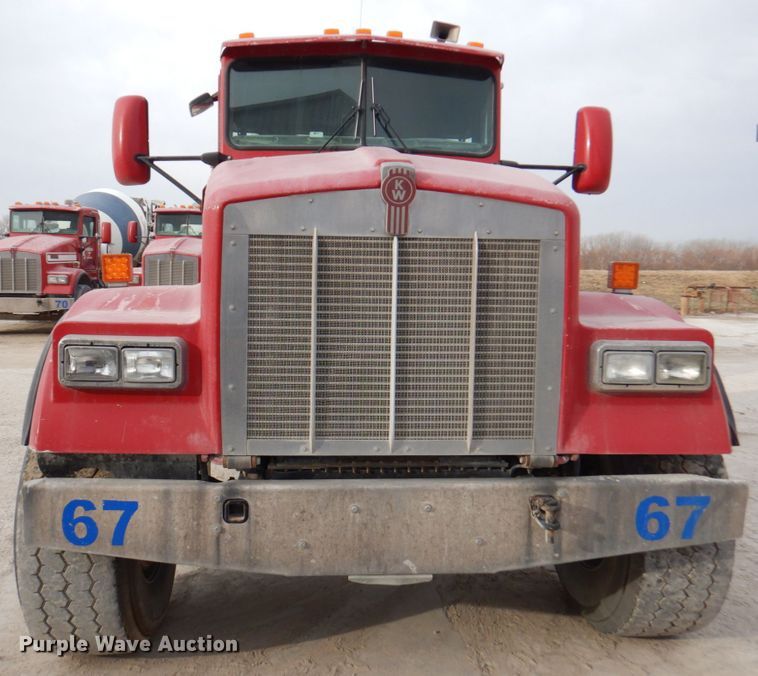 image for item DN1447 2005 Kenworth W900S  ready mix truck