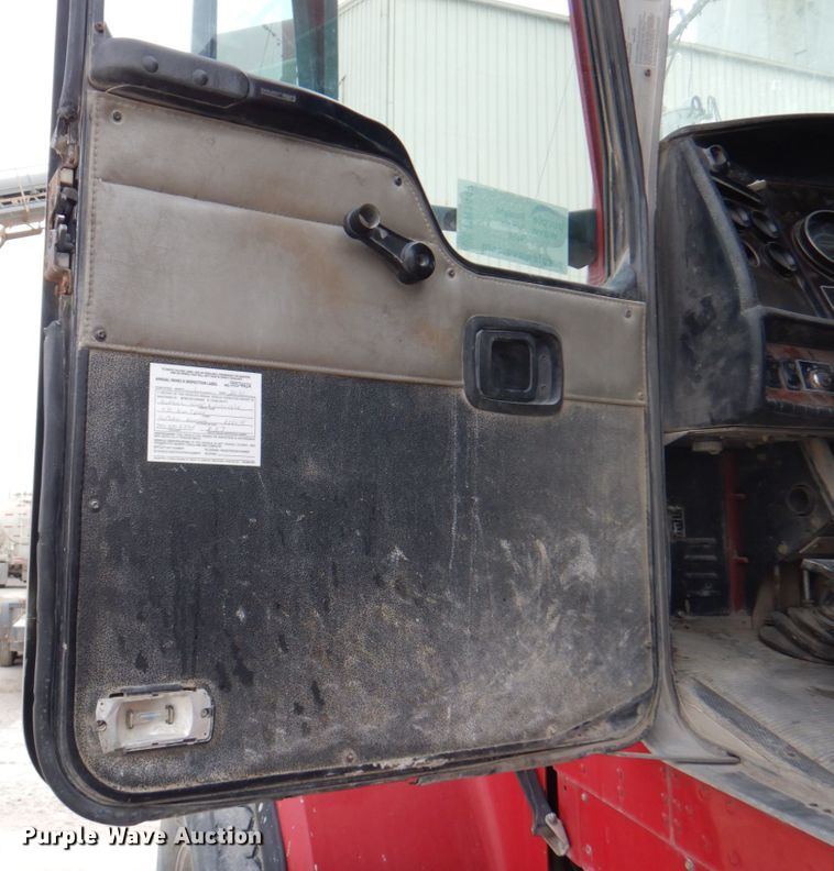 image for item DN1447 2005 Kenworth W900S  ready mix truck