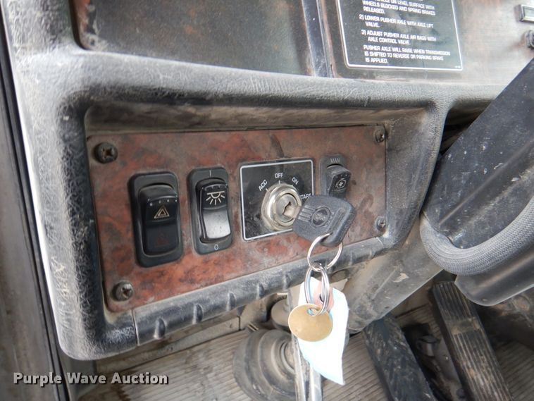 image for item DN1447 2005 Kenworth W900S  ready mix truck