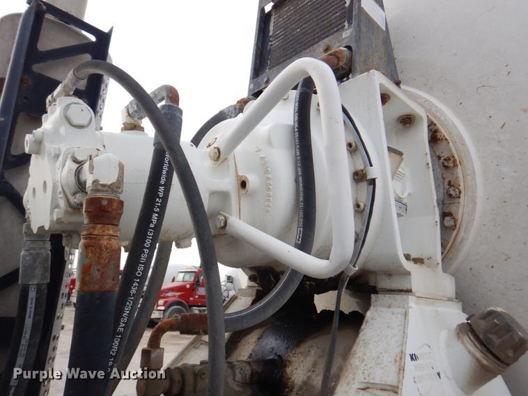 image for item DN1447 2005 Kenworth W900S  ready mix truck