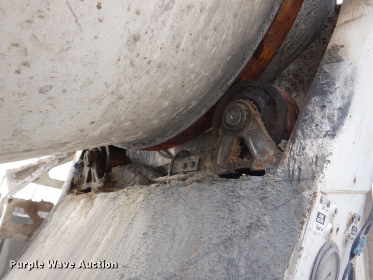 image for item DN1447 2005 Kenworth W900S  ready mix truck