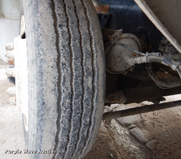 image for item DN1447 2005 Kenworth W900S  ready mix truck