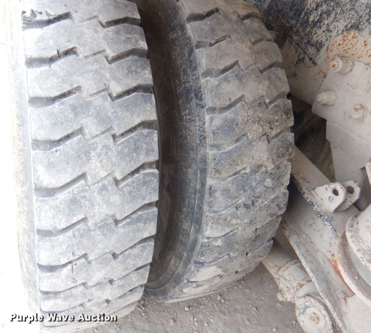 image for item DN1447 2005 Kenworth W900S  ready mix truck