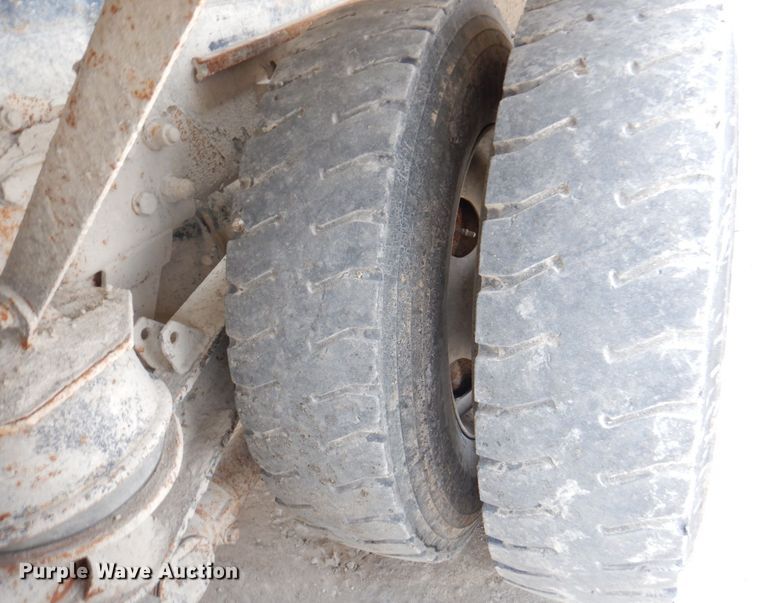 image for item DN1447 2005 Kenworth W900S  ready mix truck