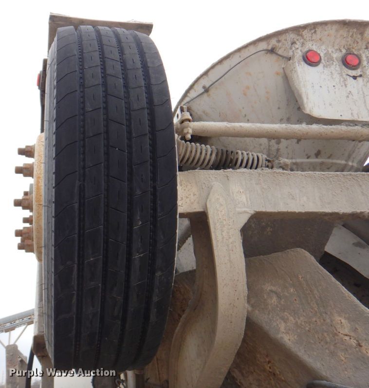 image for item DN1447 2005 Kenworth W900S  ready mix truck