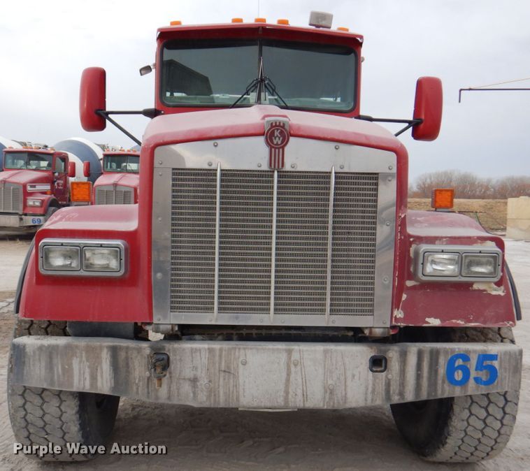 image for item DN1448 2005 Kenworth W900  ready mix truck
