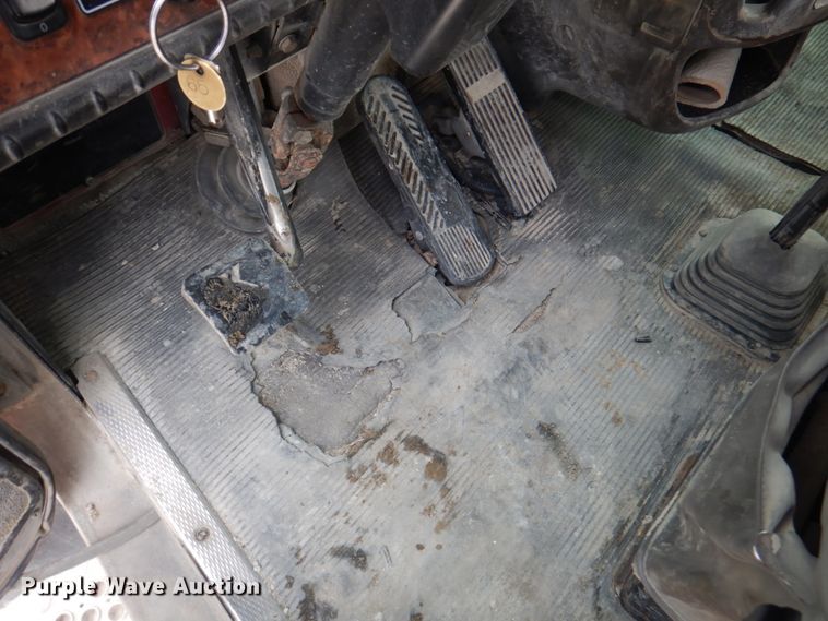 image for item DN1448 2005 Kenworth W900  ready mix truck