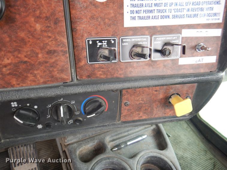 image for item DN1448 2005 Kenworth W900  ready mix truck