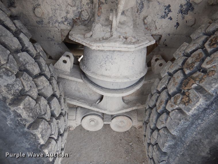 image for item DN1448 2005 Kenworth W900  ready mix truck