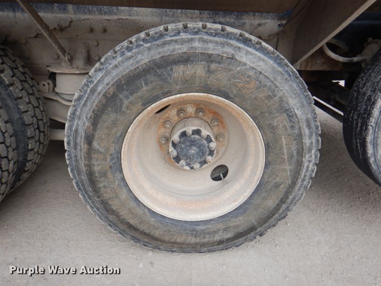 image for item DN1448 2005 Kenworth W900  ready mix truck