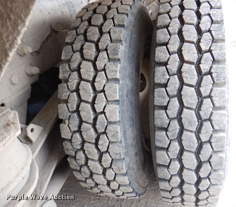 image for item DN1448 2005 Kenworth W900  ready mix truck