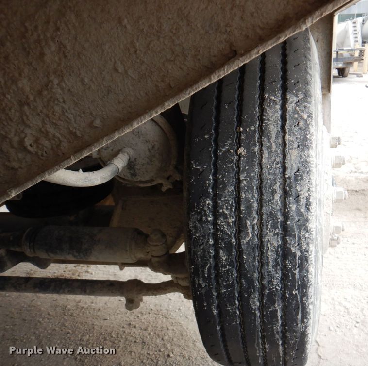 image for item DN1448 2005 Kenworth W900  ready mix truck