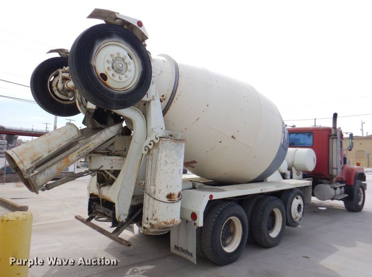 image for item DN1450 1991 International Paystar F5070  ready mix truck