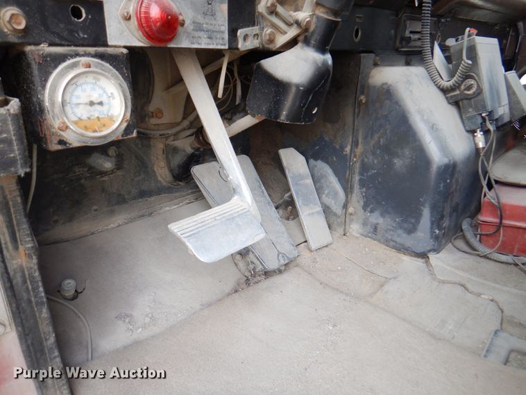 image for item DN1450 1991 International Paystar F5070  ready mix truck