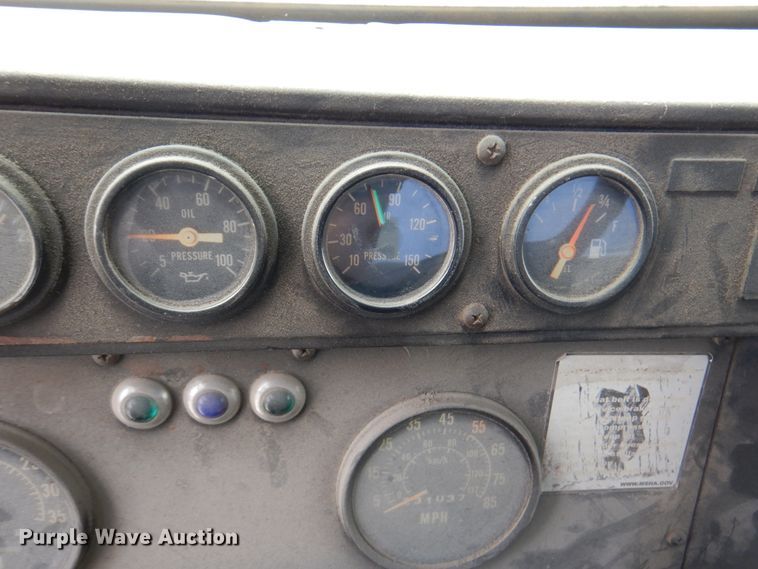 image for item DN1450 1991 International Paystar F5070  ready mix truck