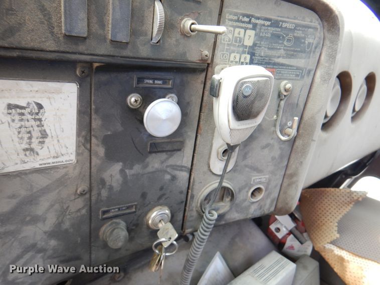 image for item DN1450 1991 International Paystar F5070  ready mix truck