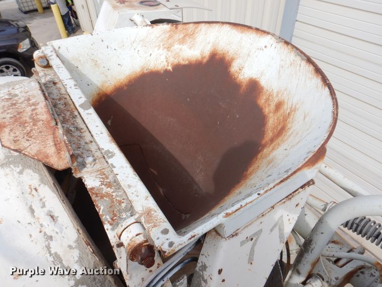 image for item DN1450 1991 International Paystar F5070  ready mix truck