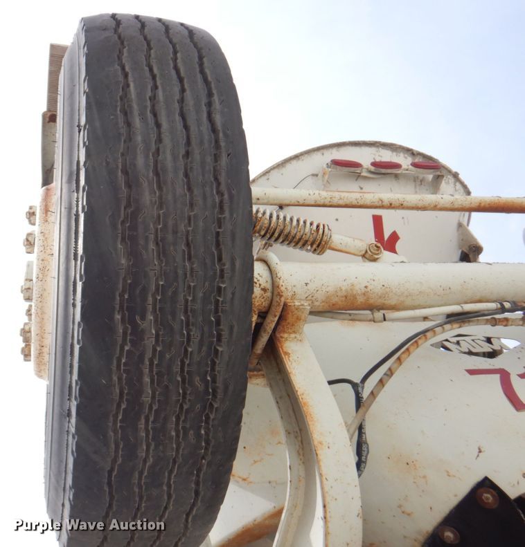 image for item DN1450 1991 International Paystar F5070  ready mix truck