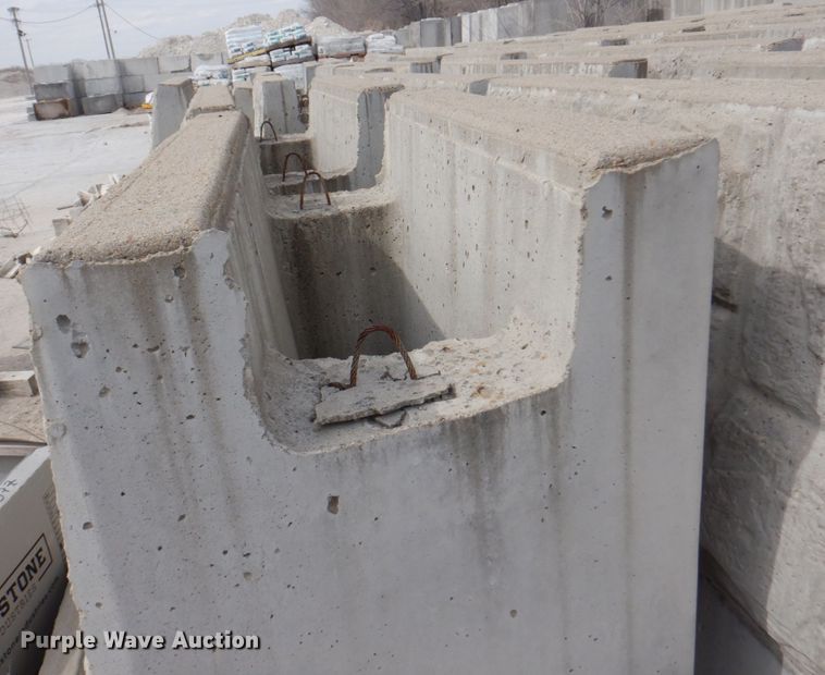 image for item DN1458 (183) wall blocks