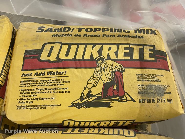 image for item FV9304 (40) bags of Quikrete sand/topping mix