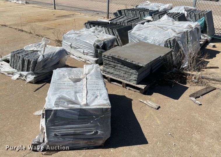 image for item FV9358 (12) pallets of Unilok Riven stone pavers