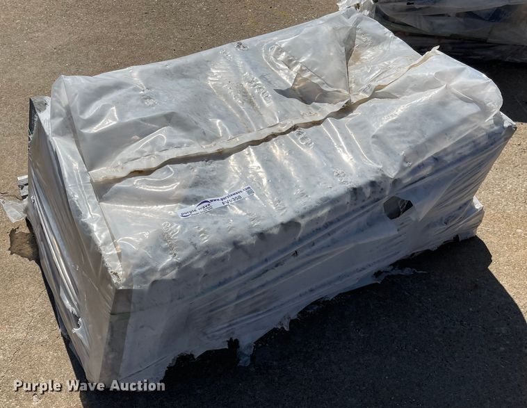 image for item FV9358 (12) pallets of Unilok Riven stone pavers