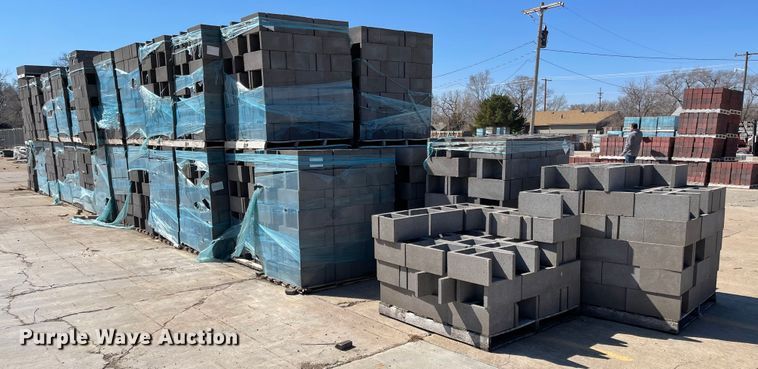 image for item FV9360 Approximately 63 pallets of 12" lightweight ProBlocks