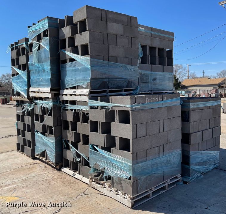 image for item FV9360 Approximately 63 pallets of 12" lightweight ProBlocks