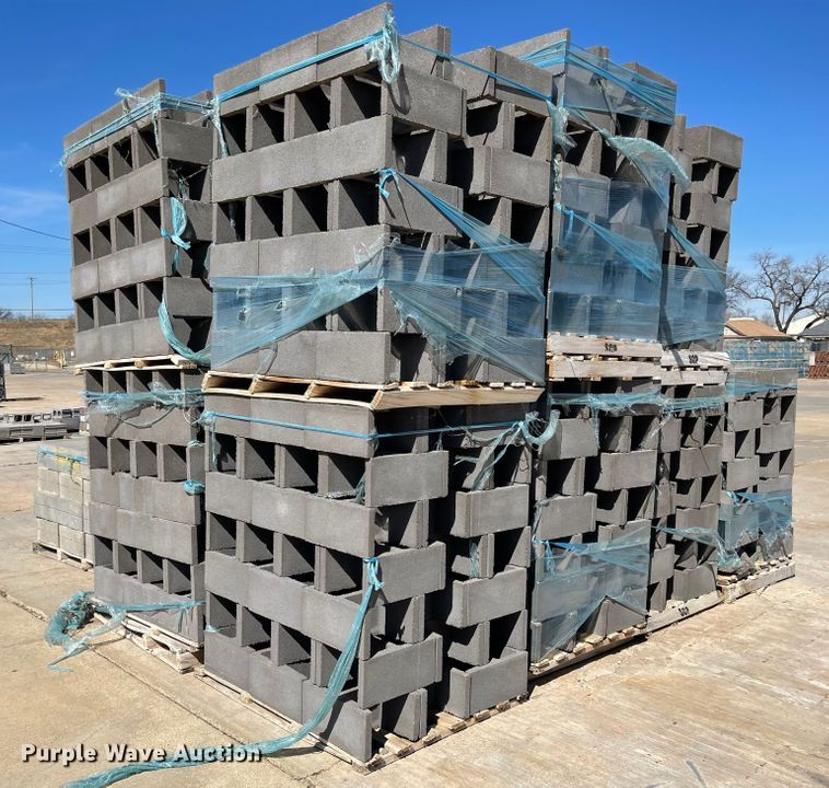 image for item FV9360 Approximately 63 pallets of 12" lightweight ProBlocks