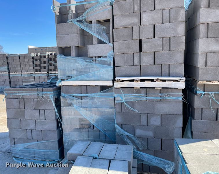 image for item FV9360 Approximately 63 pallets of 12" lightweight ProBlocks